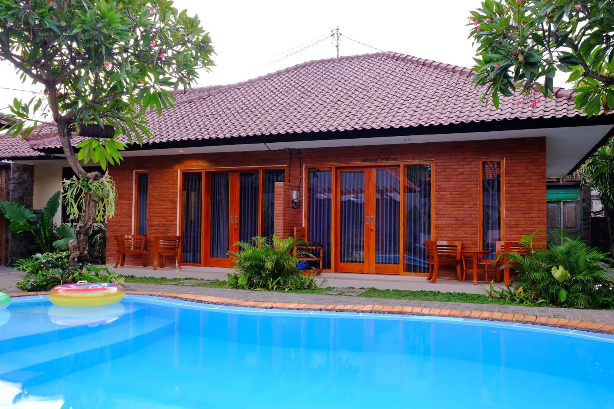 O.B Oemah Bone Homestay Sanur Esterno foto