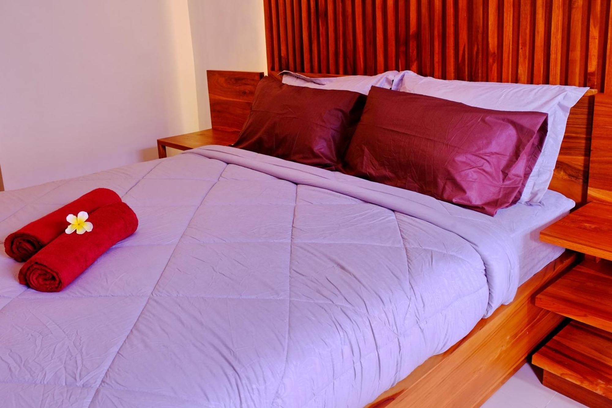O.B Oemah Bone Homestay Sanur Esterno foto