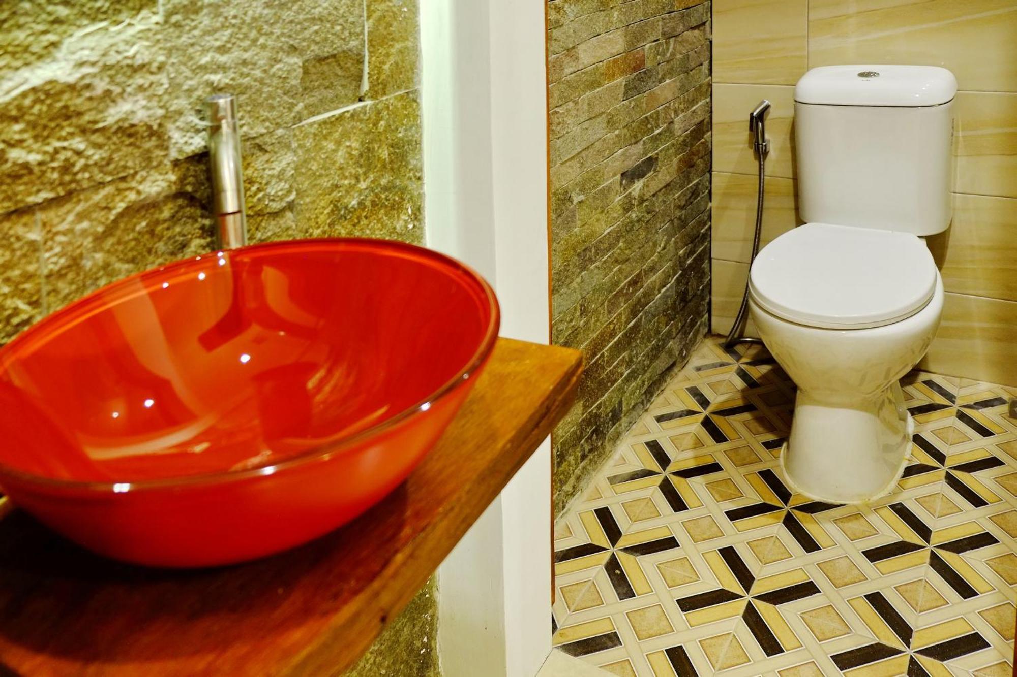 O.B Oemah Bone Homestay Sanur Esterno foto